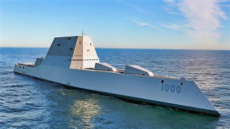 Navy Zumwalt-class Stealth Destroyer: Armed with Hypersonic Missiles ...