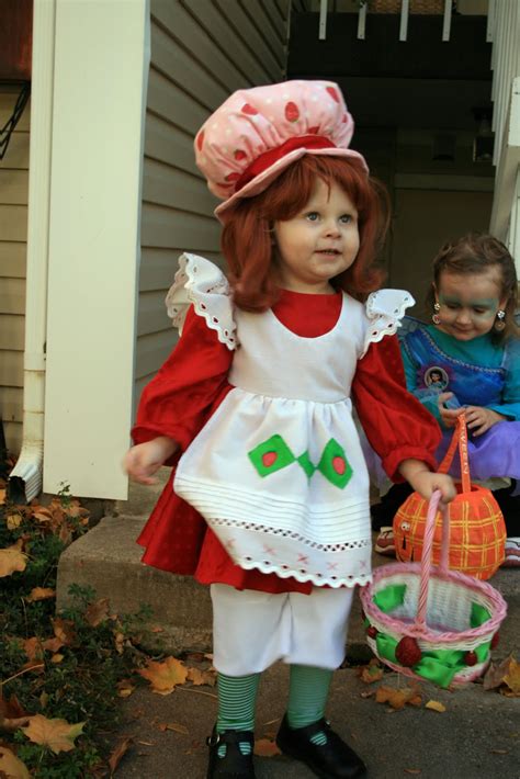 Creative Custom Costumes And Consulting Strawberry Shortcake Child