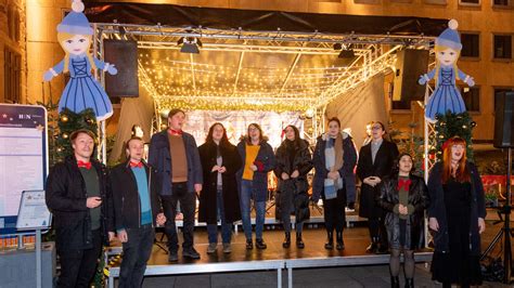 Heilbronn im Lichterglanz Käthchen Weihnachtsmarkt eröffnet