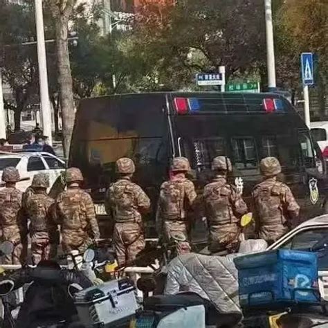 泰安警方通报！“银行抢劫案”嫌犯已被击毙，人质成功解救泰安市人质嫌犯新浪新闻