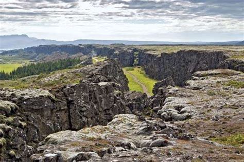 Rift valley | landform | Britannica.com