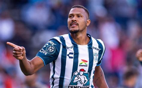 NV Salomón Rondón se coronó como el mejor delantero de la Liga MX