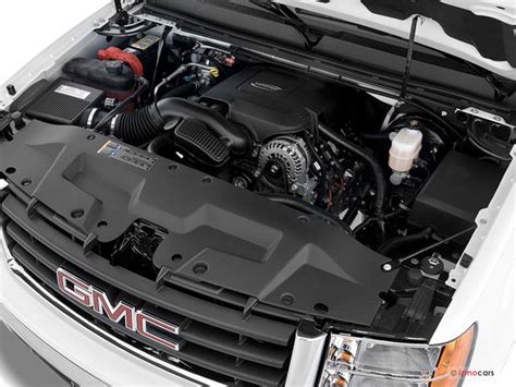 2011 GMC Sierra 1500 Pictures: | U.S. News