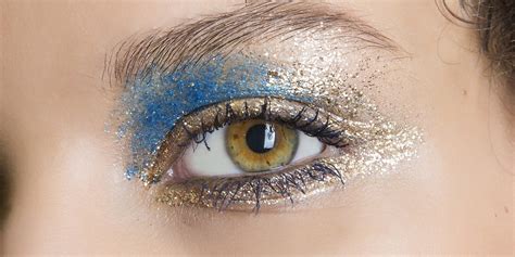 Maquillage Paillette Comment Se Maquiller Avec Des Paillettes