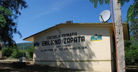 Escuela Primaria Emiliano Zapata Del Ejido San Isidro Del Poniente