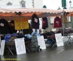 Market in Roscoff Brittany France,photos and guide