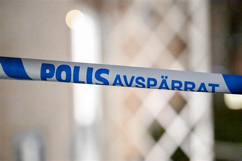 Man Hittad Död Anhållen Kvinna Släppt