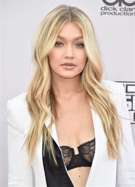 Gigi Hadids Light Blond Hair Gigi Hadids Best Beauty Looks