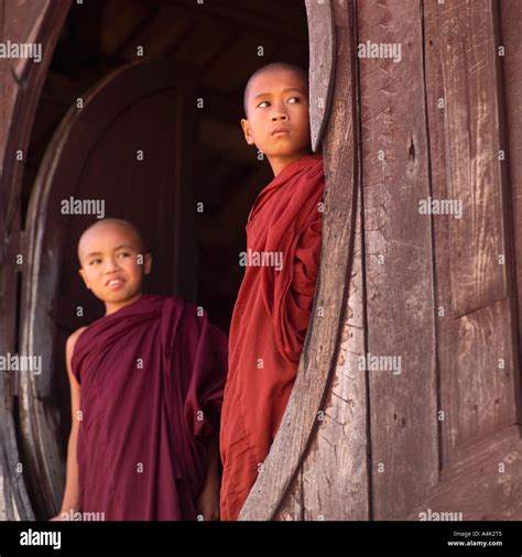 People of Myanmar Stock Photo - Alamy