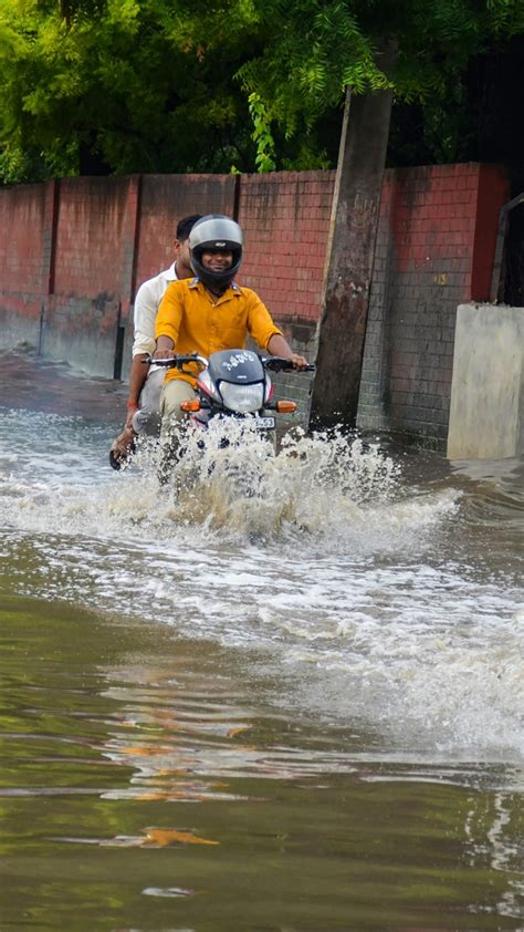 Weather Update Imd Predicts Rainfall In These States