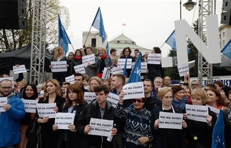 Protest Nowoczesnej Przeciw Ca Kowitemu Zakazowi Aborcji Blaber