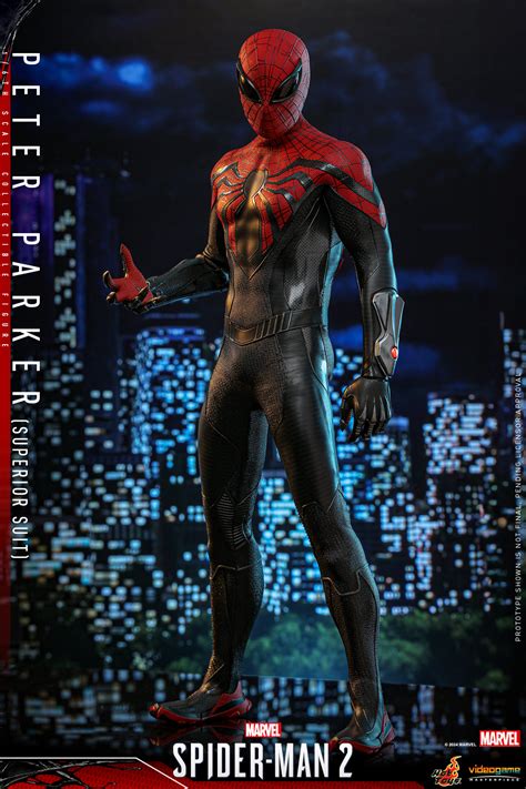 Hot Toys Superior Spider Man Swings Into Action With This Slick Sixth Scale Figure GameSpot