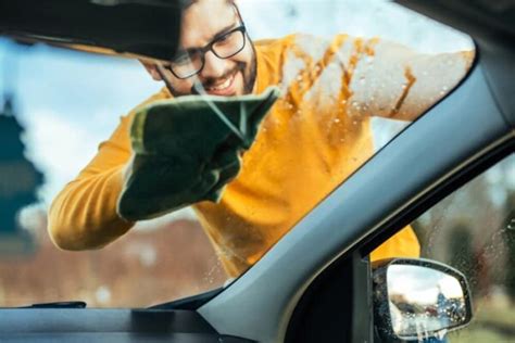 How To Clean Car Windows