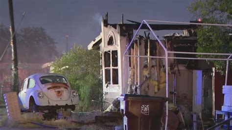 Person killed in Maricopa County fire after 2 mobile homes go up in ...