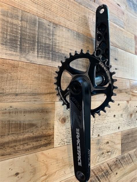 2021 Race Face Aeffect Crankset With 32t Chainring 175mm For Sale