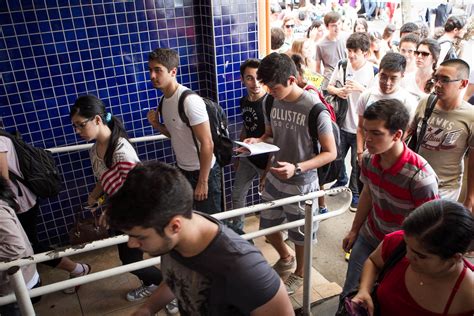 Fotos Candidatos Fazem A Segunda Fase Do Vestibular Da Unesp