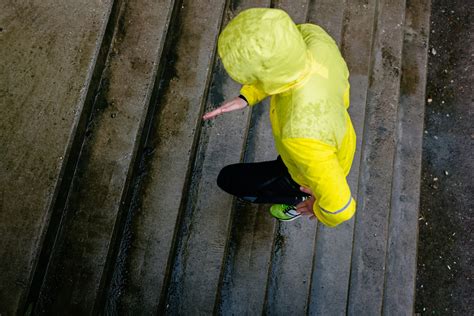 9 Tips for Running in the Rain from Pros | The Output by Peloton