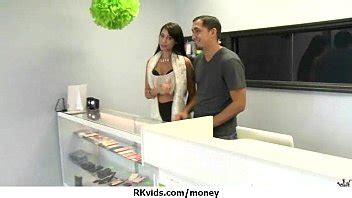 Sexy Exhibicionista Gfs Son Pagados En Efectivo Por Un Poco De P Blico Mierda Xvideos