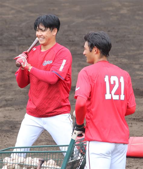 わ On Twitter Rt Chugokucarp 【2軍】 試合前練習の一部を⚾️ 栗林良吏投手のキャッチボールの様子と