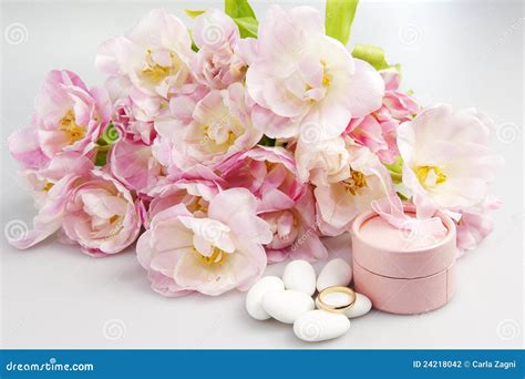 Pink Tulips and Wedding Rings Stock Photo - Image of tape, sugar: 24218042