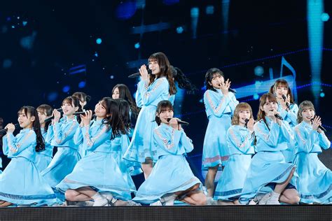 日向坂46、3周年に立った“約束の彼の地”は新たな出発の場所に メンバー全員とおひさまの思いを連れた悲願の東京ドーム公演 Real