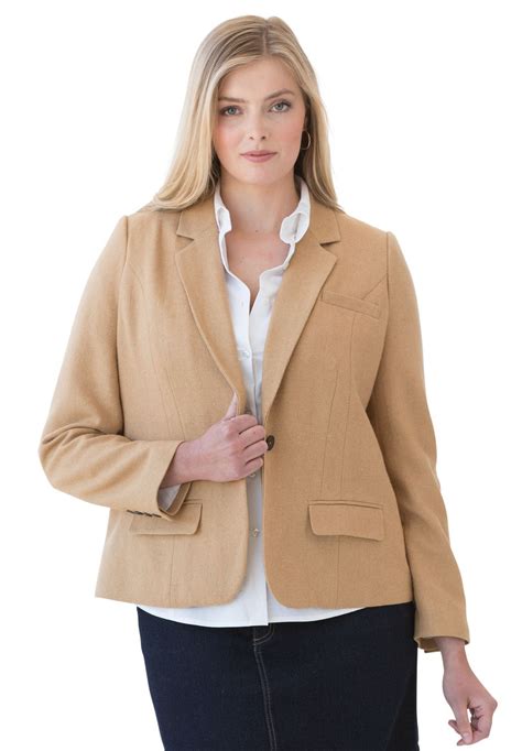 Feminine And Fitted Blazer In Classic Wool With A Hint Of Stretch