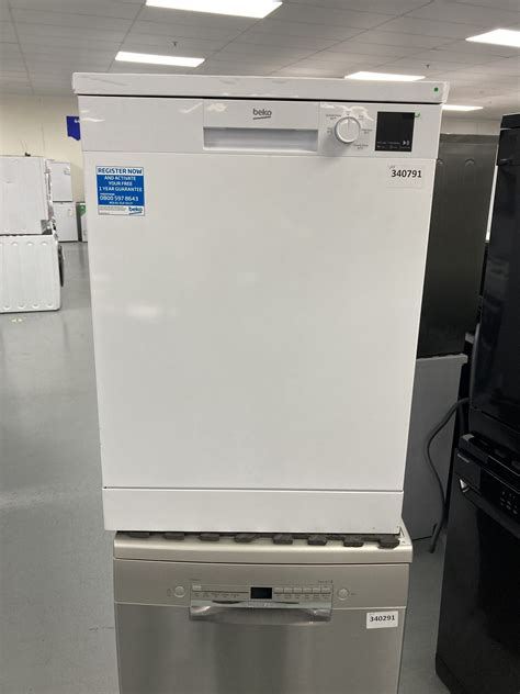 Beko Dvn R W Standard Dishwasher White E Rated Elekdirect