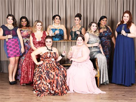 Blogueiras Plus Size Fazem Ensaio De Pr Lan Amento Da Curvy Collection