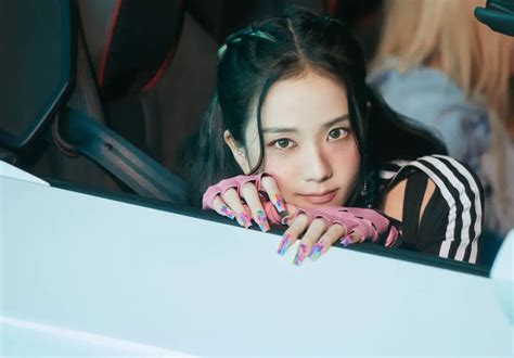 Blackpink Dévoile Des Photos Dans Les Coulisses Du Mv De Shut Down