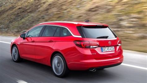 Opel Astra Noleggio Lungo Termine Italnoleggio