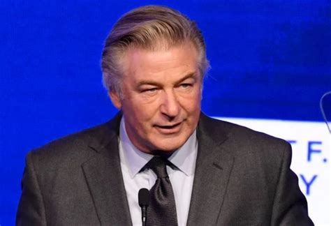 Us Actor Alec Baldwin Charged With Manslaughter After On Set Shooting