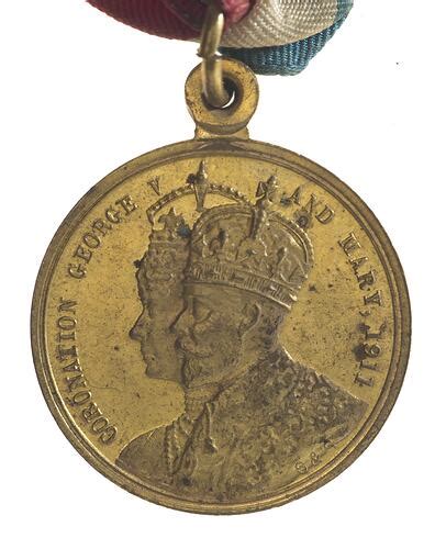 Medal Coronation Of King George V Queen Mary Commemorative