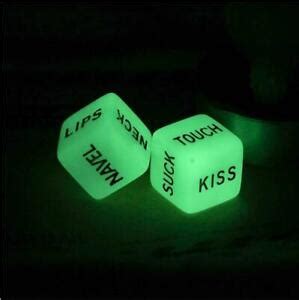 2pcs Glow In The Dark Sex Dice Adult Game Kama Sutra Couples