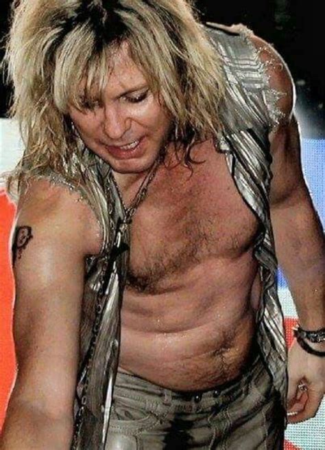 Rick Savage😜😜 Def Leppard Rick Savage Rick Sav Savage Rick Savage