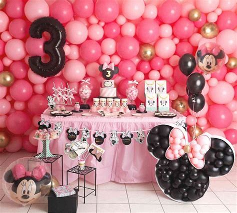 Un Anniversaire Minnie Pour Les Ans De Lola Rose Noir Et Dor