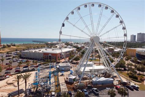 Enjoying A Beautiful View From The Top Of The Skywheel Verified