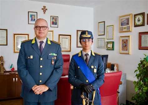 Cambio Di Comando Per La Compagnia Della Guardia Di Finanza Di