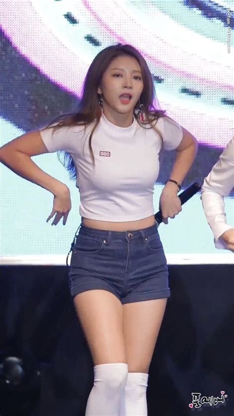 6 Hot Sexy Yeom Hae In Bikini Pics