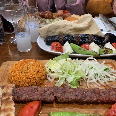 KARADENIZ AILE PIDE VE KEBAP SALONU Estambul Sultanahmet Fotos