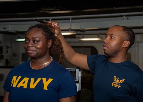 DVIDS - Images - USS Carl Vinson (CVN 70) Conducts Body Composition Assessments [Image 4 of 6]