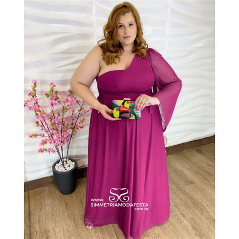 VESTIDO PLUS SIZE FÚCSIA OMBRO SÓ CAP DRESS EM TULE