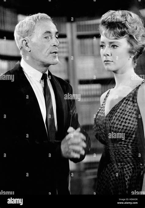 The Twilight Zone John Hoyt Inger Stevens The Lateness Of The Hour Season 2 December 2