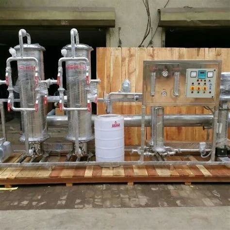 Semi Automatic Stainless Steel 2000 LPH Fully SS RO Plant For Water