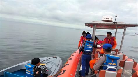 Kapal Angkut Bangunan Hilang Di Perairan Laut Tarakan Regional