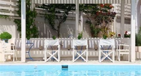 Skopelos Island Greece | Ξενοδοχείο Σκόπελος | Village hotel, Outdoor ...