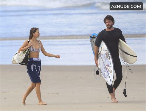 Hemsworth Brothers Reunite In Byron Bay With Liam S Bikini Clad