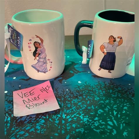 Rae Dunn Dining Rae Dunn Disney Encanto Mugs Luisa And Isabella