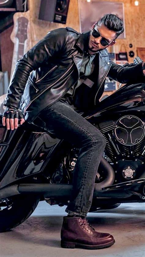 Pin By Imoue Masatako On Z Stylish Men Wear Leather Jacket