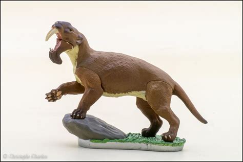 Kaiyodo Extinct Animals Thylacosmilus Toy Animal Wiki