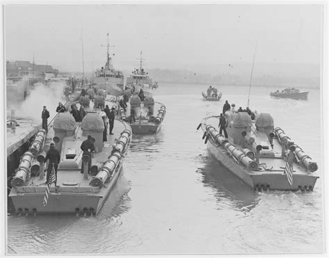 NH 44949 Navy PT Boats of Motor Torpedo Boat Squadron Two